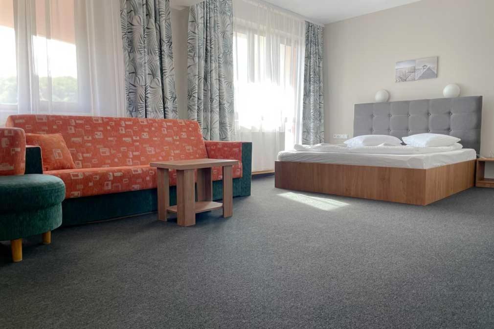 Motel Gilău Eksteriør billede