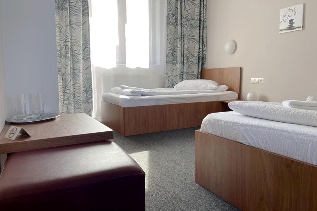 Motel Gilău Eksteriør billede